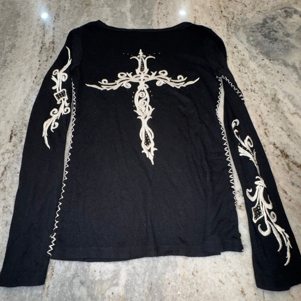 Enti‎ Women's Large Embroidered Stitched Studded Cross Long Sleeve Ribbed Shirt